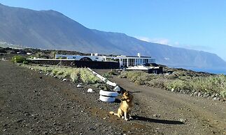 Studio In Frontera - Valle Del Golfo, With Wonderful Sea View, Enclose