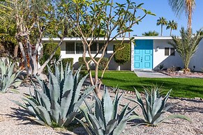 Mid Century Home, Newly Remodeled Koolfog Mist