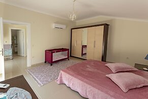 Paradise Town Villa Beltania