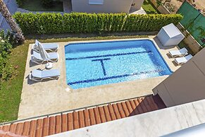 Paradise Town Villa Beltania