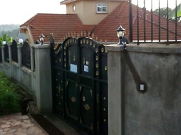 Captivating 3-bed Villa