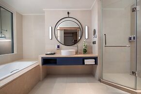 voco Guangzhou Shifu by IHG