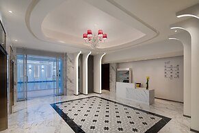 voco Guangzhou Shifu by IHG