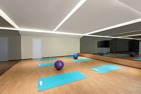 voco Guangzhou Shifu by IHG