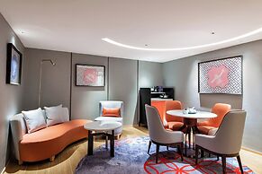 voco Guangzhou Shifu by IHG