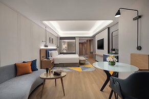 voco Guangzhou Shifu by IHG