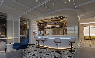 voco Guangzhou Shifu by IHG