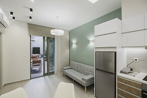 Central Apartment 1 near Old Town & Bus Station