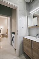 Central Apt 2 next to Old Town & Bus Station