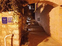 Stunning Apartment in Bol