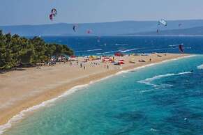 Stunning Apartment in Bol