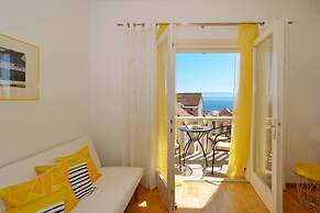 Stunning Apartment in Bol