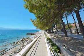 Stunning Apartment in Bol