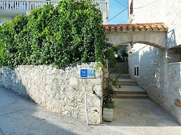 Stunning Apartment in Bol