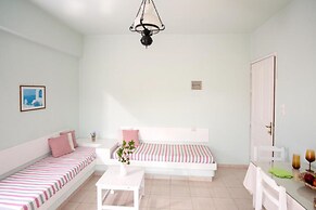 Alexandra Apartments Stalis by Estia