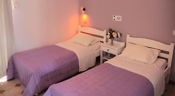 Alexandra Apartments Stalis by Estia