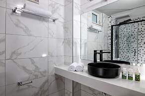 Golden Sunlight by Estia