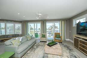 Sunset Surf 2201 Ave C 6 Bedroom Home by RedAwning