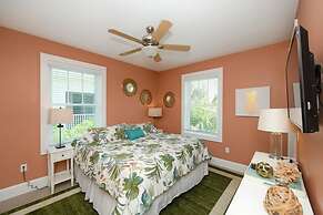 Sunset Surf 2201 Ave C 6 Bedroom Home by RedAwning