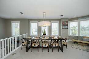 Sunset Surf 2201 Ave C 6 Bedroom Home by RedAwning