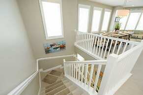 Sunset Surf 2201 Ave C 6 Bedroom Home by RedAwning