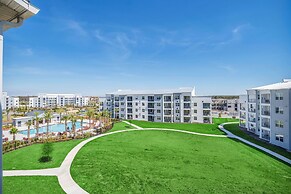 3120 Paradox Circle 405