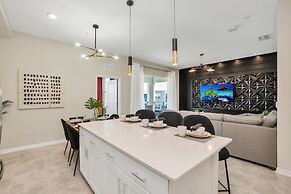 3120 Paradox Circle 405