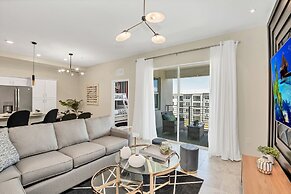 3120 Paradox Circle 405