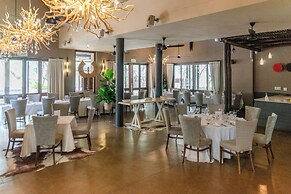 Zebula Boutique Hotel