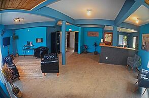 Pousada La Ferrugem Suites