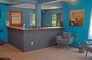 Pousada La Ferrugem Suites