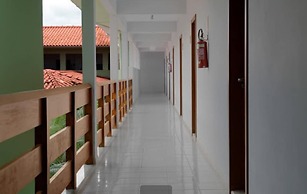 Pousada La Ferrugem Suites