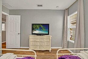 A Disney Themed Home, Just Minutes From CDC Standards! #rwh7728