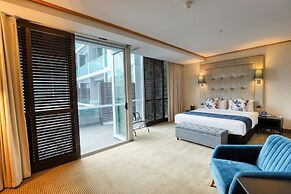 Marsden Viaduct Hotel