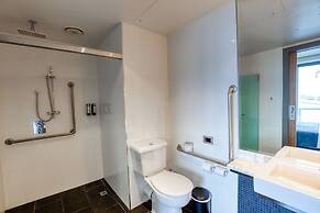 Marsden Viaduct Hotel