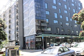 Marsden Viaduct Hotel