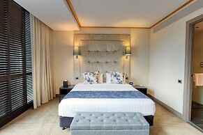 Marsden Viaduct Hotel