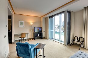 Marsden Viaduct Hotel