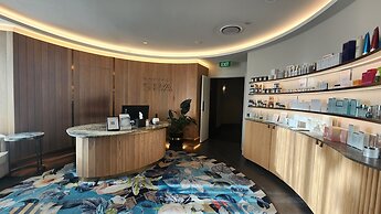 Marsden Viaduct Hotel