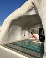 Divine Cave Experience