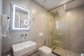 Irdi Aparthotel