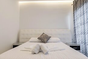 Irdi Aparthotel