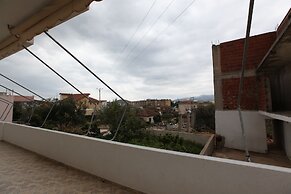 Irdi Aparthotel