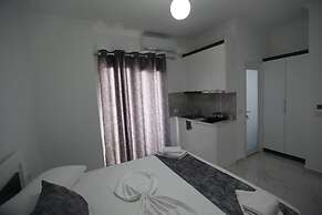 Irdi Aparthotel