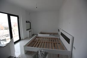 Irdi Aparthotel