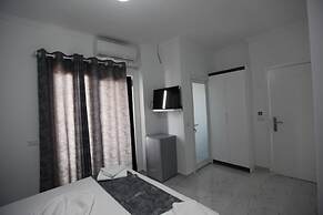 Irdi Aparthotel