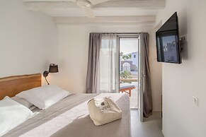 Paros Cape Suites