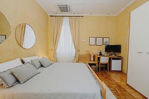Apartments and Rooms Villa Rossella 2