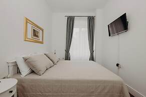 Apartments and Rooms Villa Rossella 2