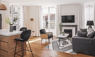 Appartements Crébillon - Maisons du Monde Hôtel & Suites